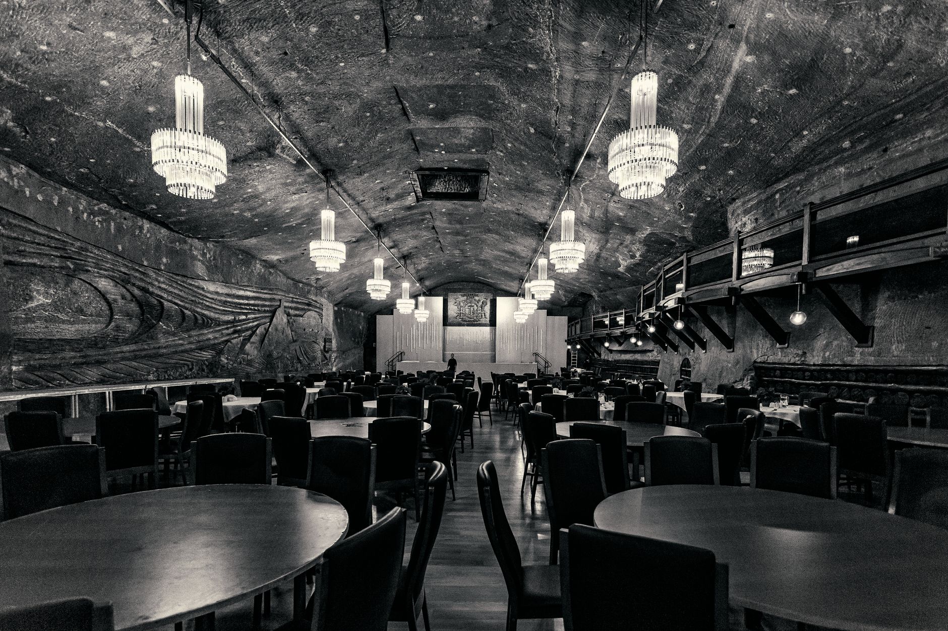 The charm of underground dining in Temple Bar - The Charm of Underground Dining in Temple Bar