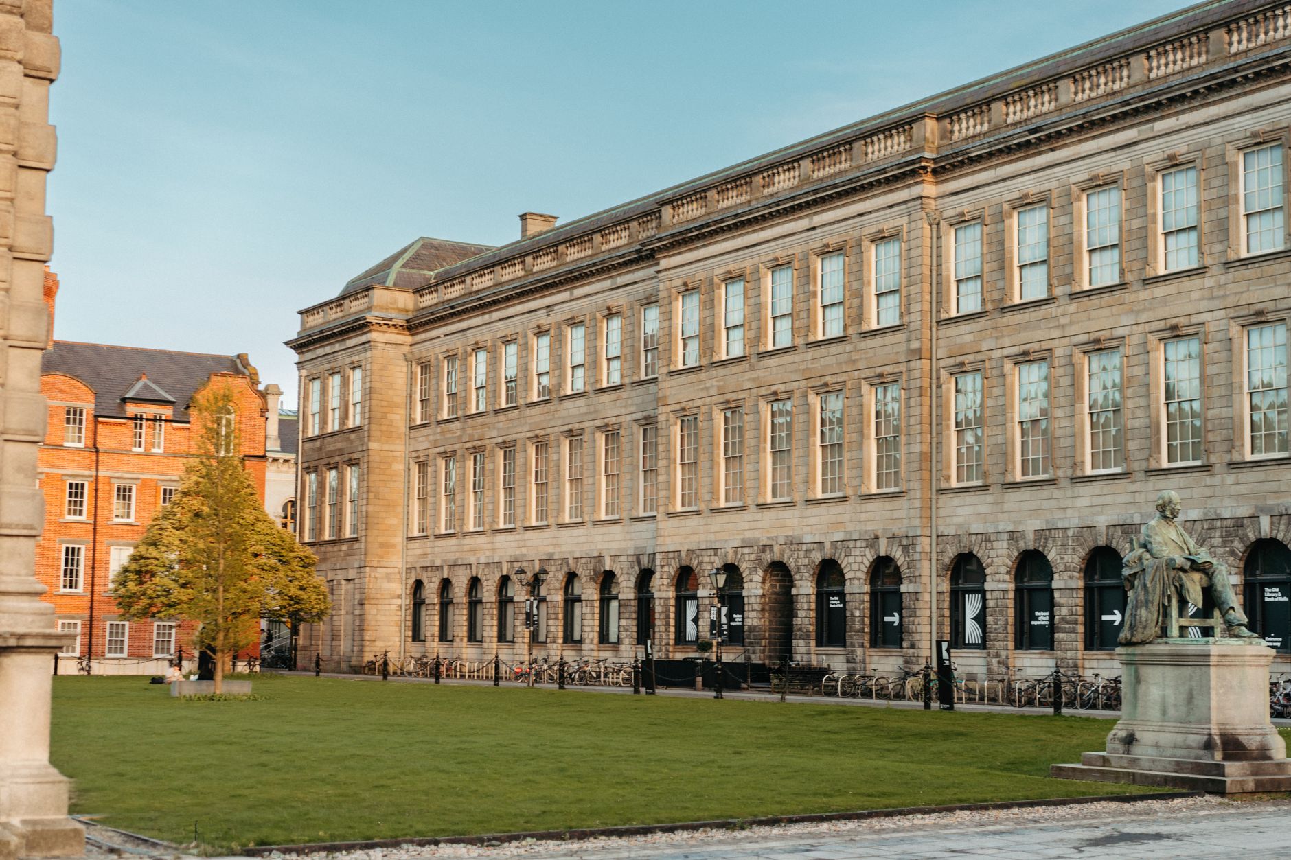 How historic buildings enhance your Dublin dining experience - How Historic Buildings Add Character to a Dublin Dinner