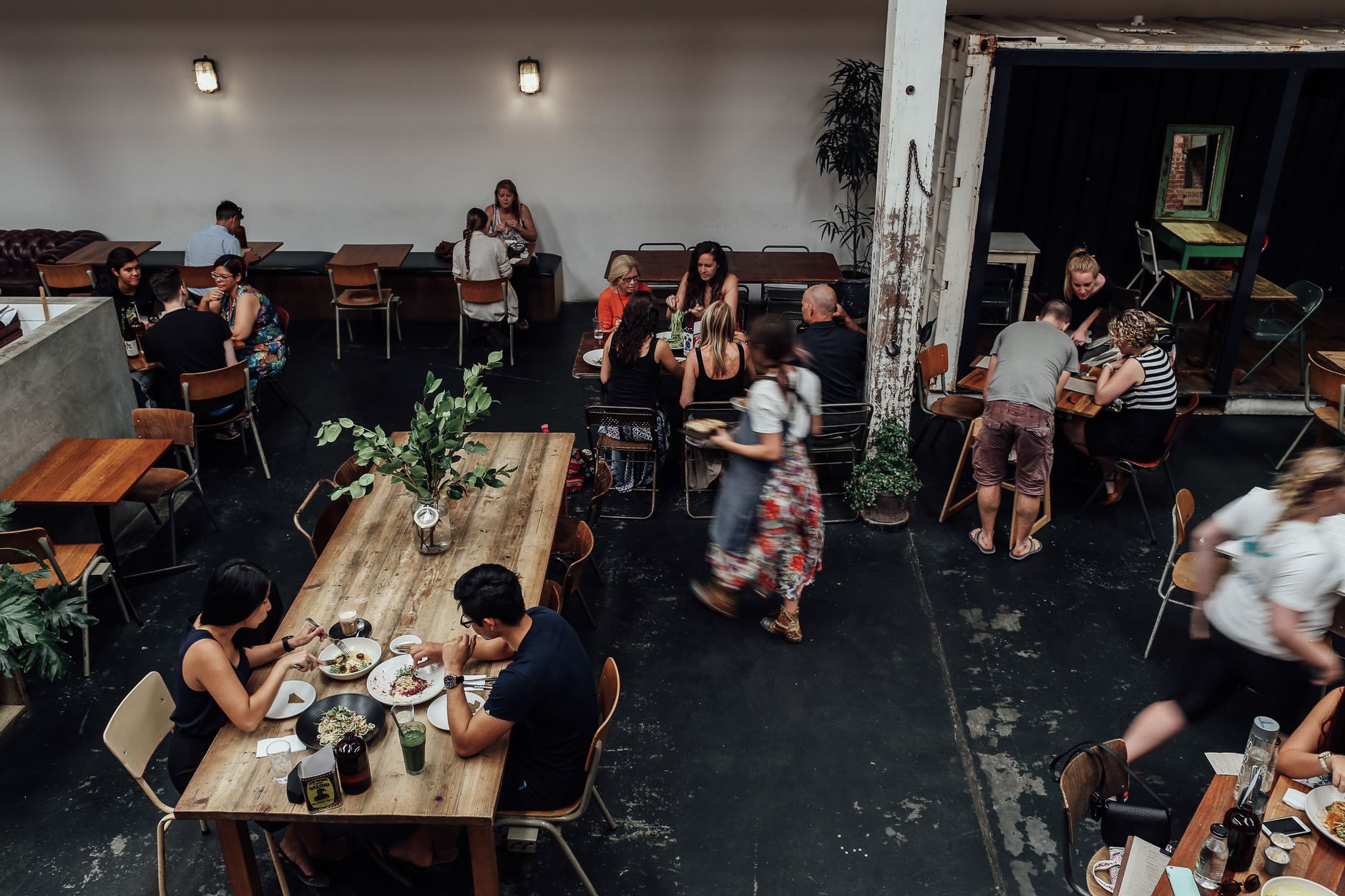 Where to Slow Down and Enjoy Dinner in Busy Temple - Where to Slow Down and Enjoy Dinner in Busy Temple Bar